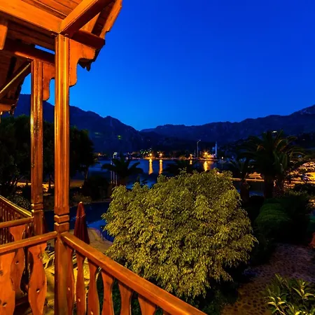 Palmetto Szálloda 2*